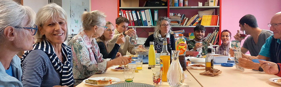 repas-rentree-02-pano.jpg